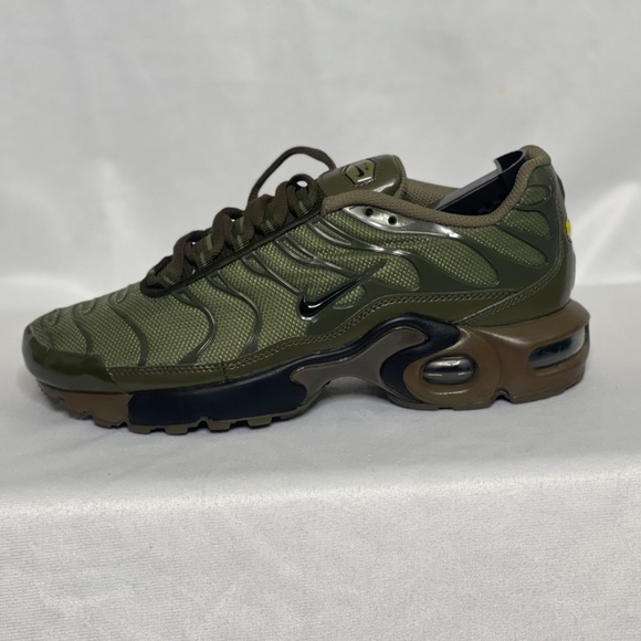 PRE OWNED!!! SIZE 7 NIKE AIRMAX PLUS "OLIVE CARGO" (GS) ORIGINAL RELEASE!!!!!! - Picture 8 of 16